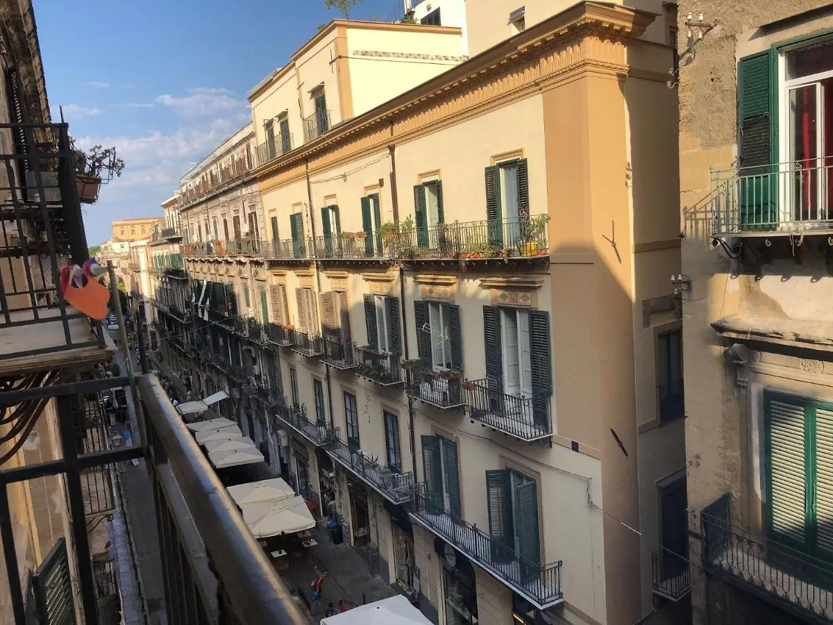 City Center Apartment Da Felu Παλέρμο
